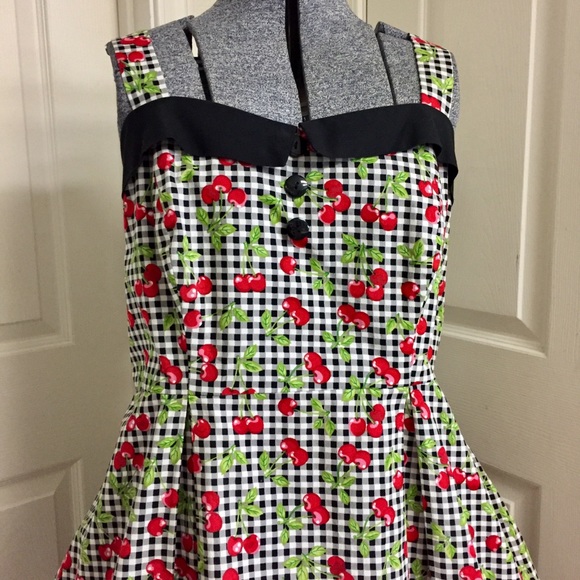 🍒 RETRO handmade PLUS-SIZE dress! - Picture 4 of 8
